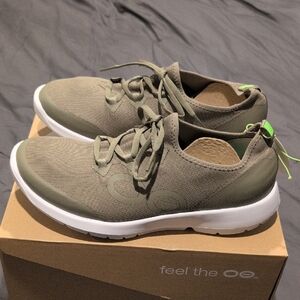 OOFOS Women’s Athletic Shoes Olive Green with White Sole